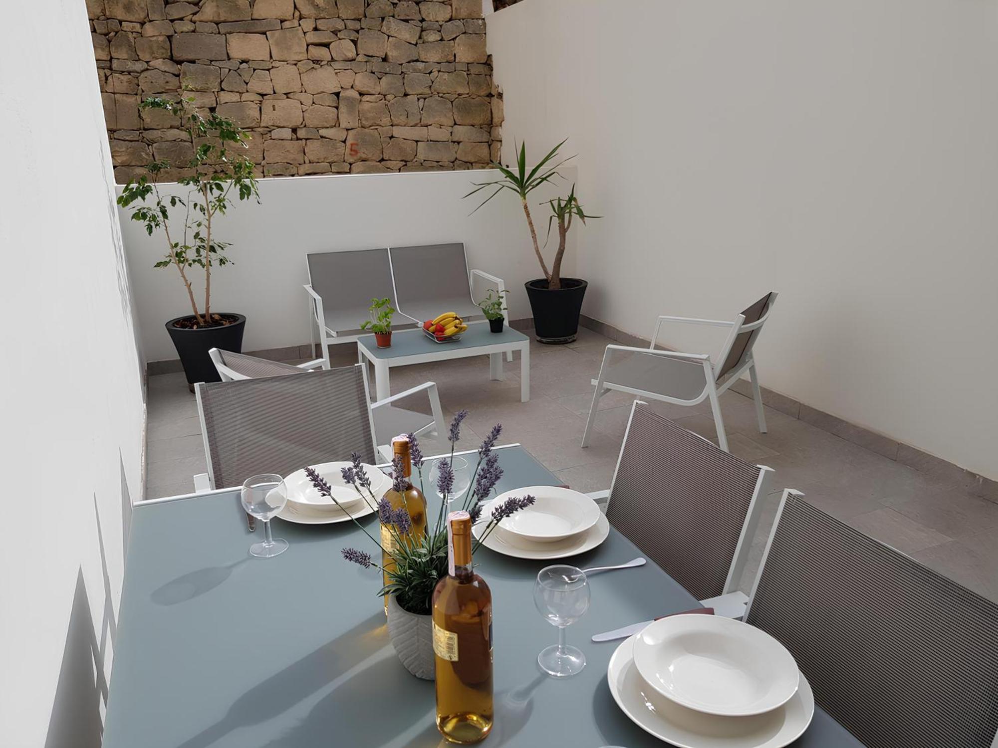 Elise Apartments Gzira Екстериор снимка